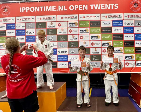 Internationales Turnier in Enchede                                                                  